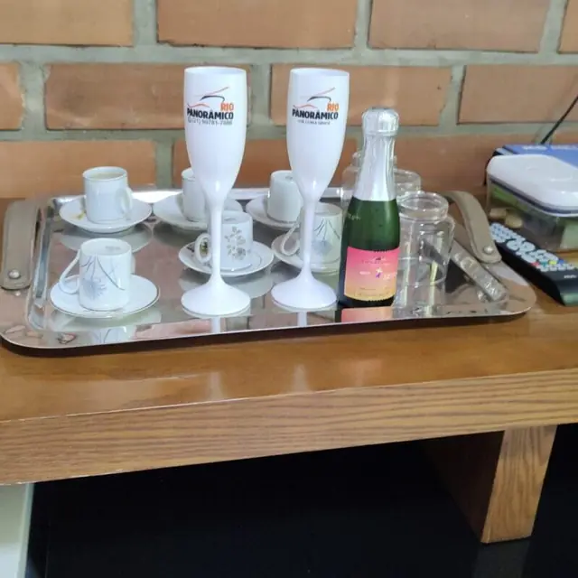 Welcome table with Rio Panorâmico glasses